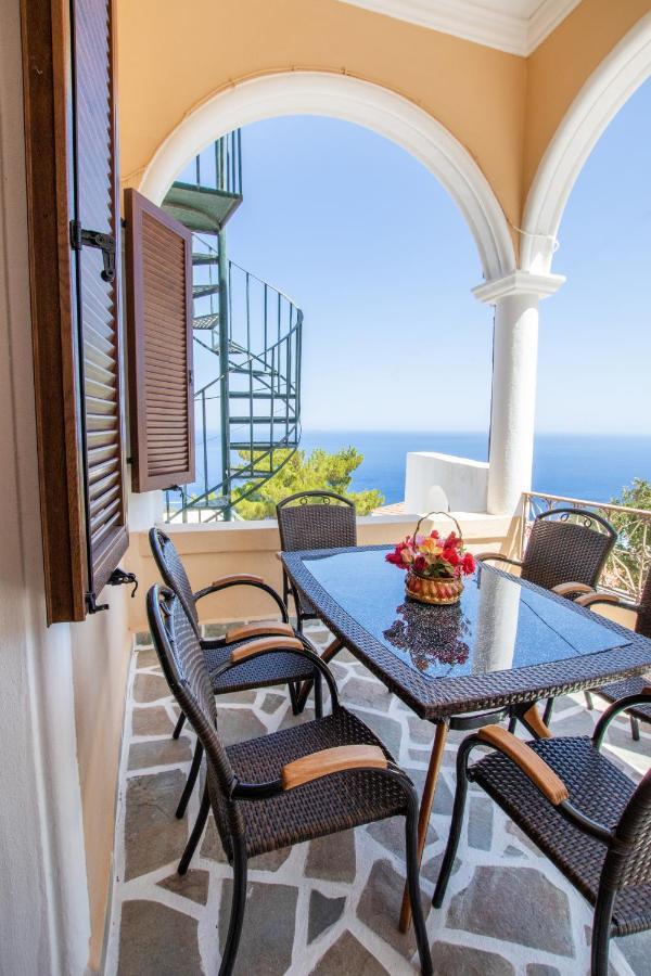 Katodio Dream View Villa Kárpatos Exterior foto
